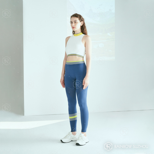 NAHTLOSES LAUF-SET