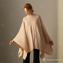 PONCHO AUS REINEM KASCHMIR