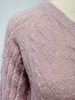 Pull sans couture en maille torsad&eacute;e